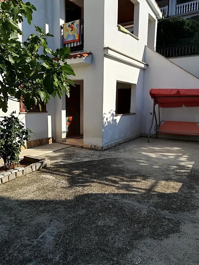 Apartmani Am Krk Town 0*,  Croazia