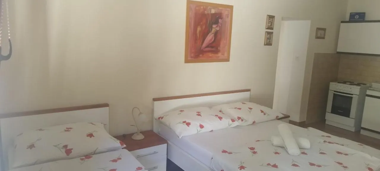 Apartmani Am Krk Town Croatia