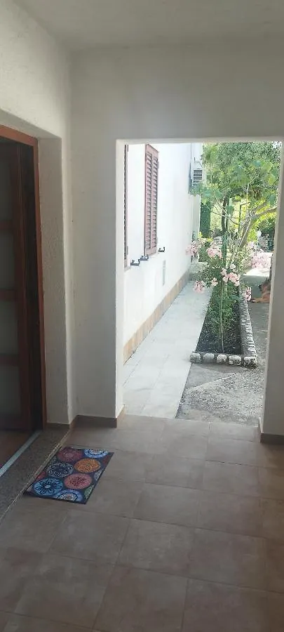 Apartmani Am Krk Town