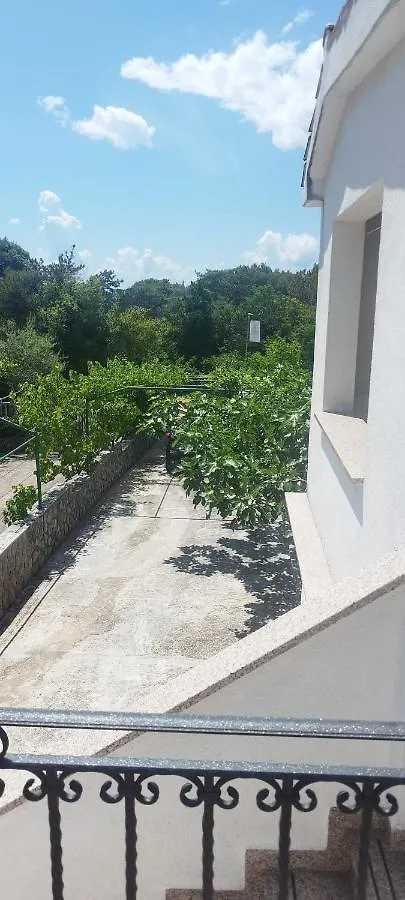Apartmani Am Krk Town Croatia
